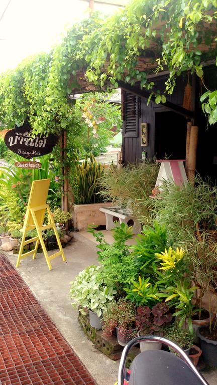 Baan Mai Guesthouse 매홍손 외부 사진